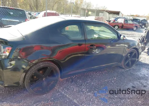 2014 Scion Tc from USA, damaged, VIN JTKJF5C74E3080507